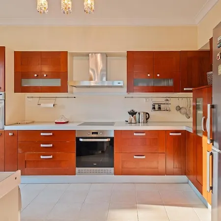 Апартаменты Jenny's